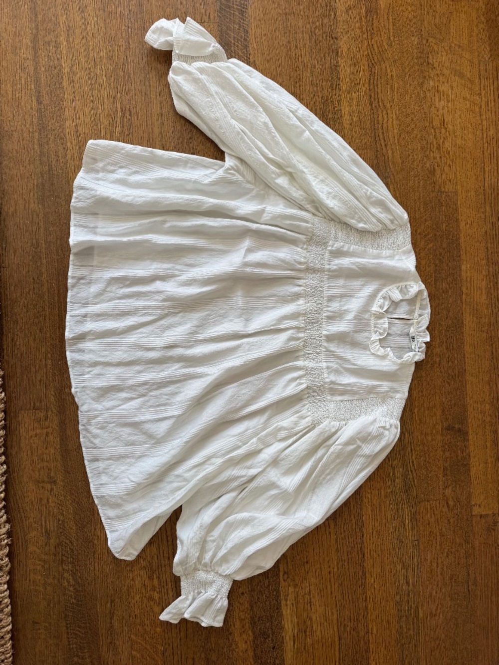 Zara top size Large